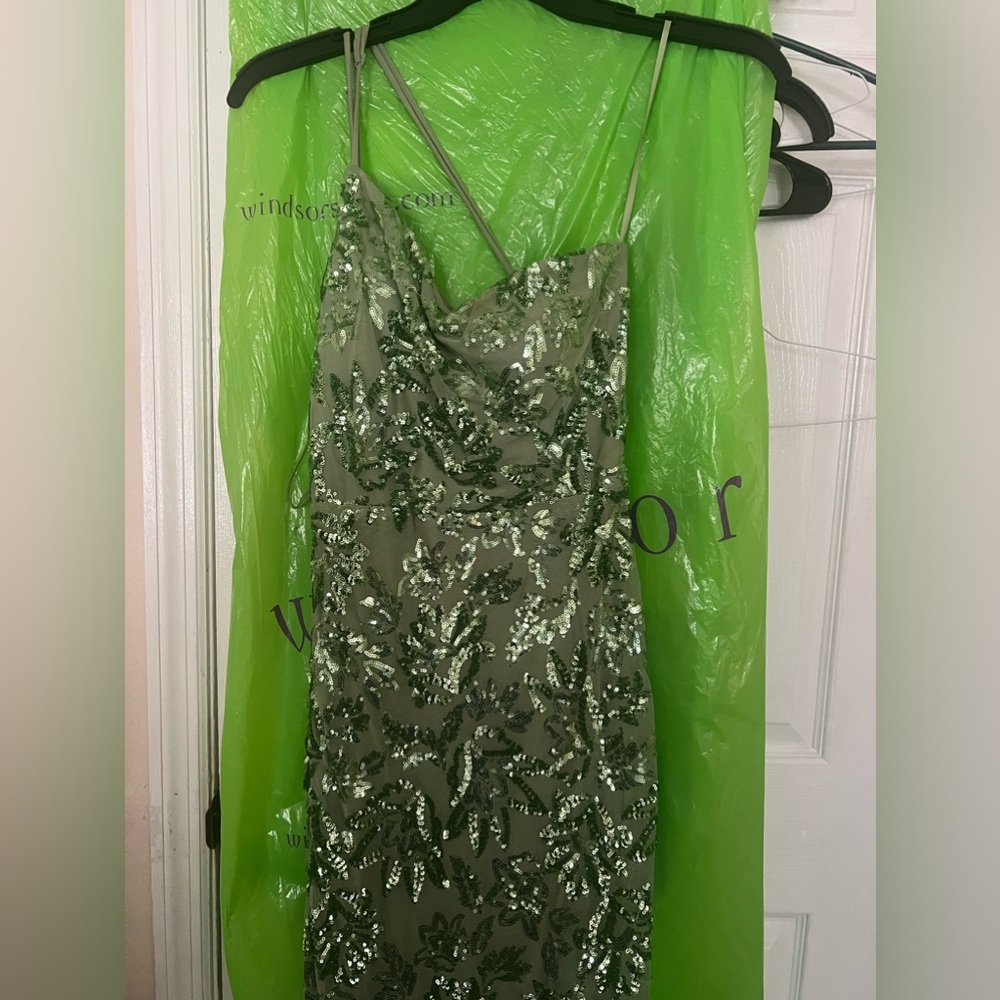Meredith One-Shoulder Sequin Formal Dress